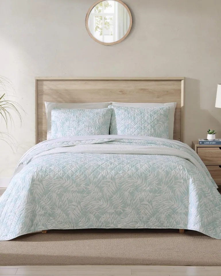 Art of Palms Reversible 3-Piece Full/Queen Quilt Set