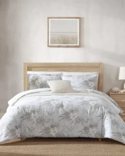 Beachway Blooms 3-Piece King Comforter Set