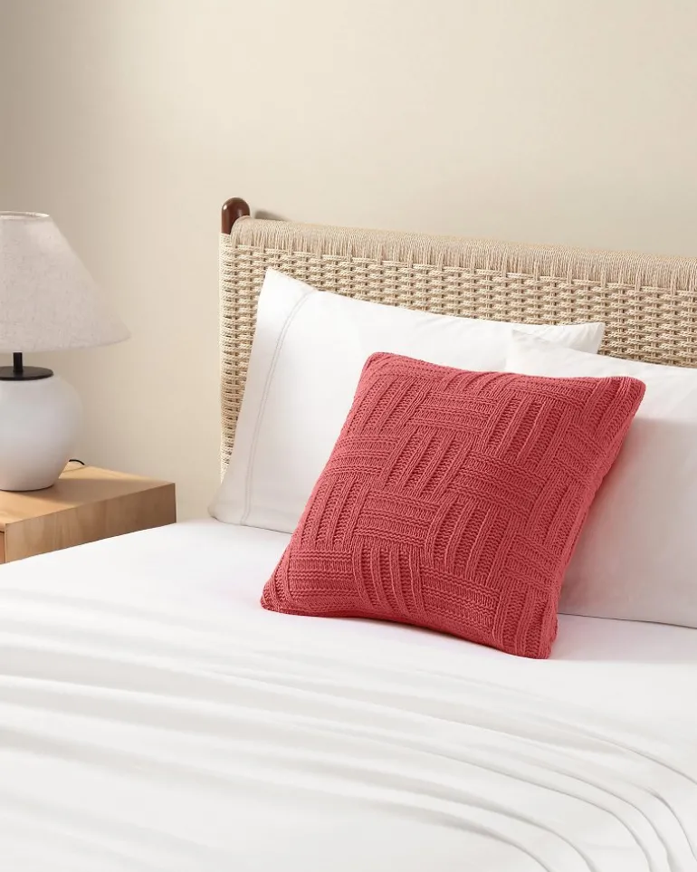 Chain Basket Decorative Pillow