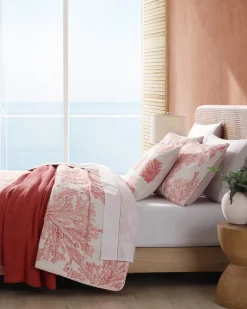 Coral Garden Reversible 2-Piece Twin Quilt Set