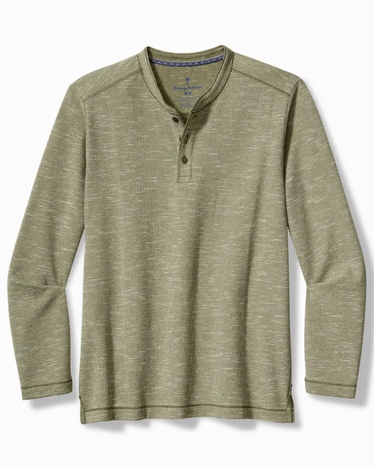 Morro Beach Long-Sleeve Henley