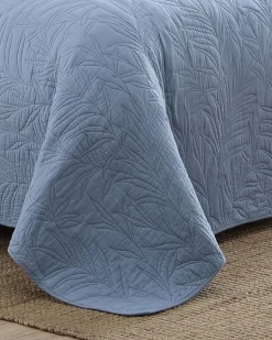 Solid Costa Sera King Quilt