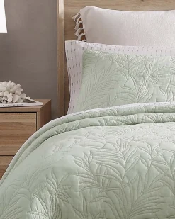 Solid Costa Sera King Quilt