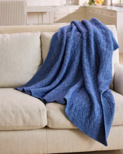 Treillage Blue Knit Throw