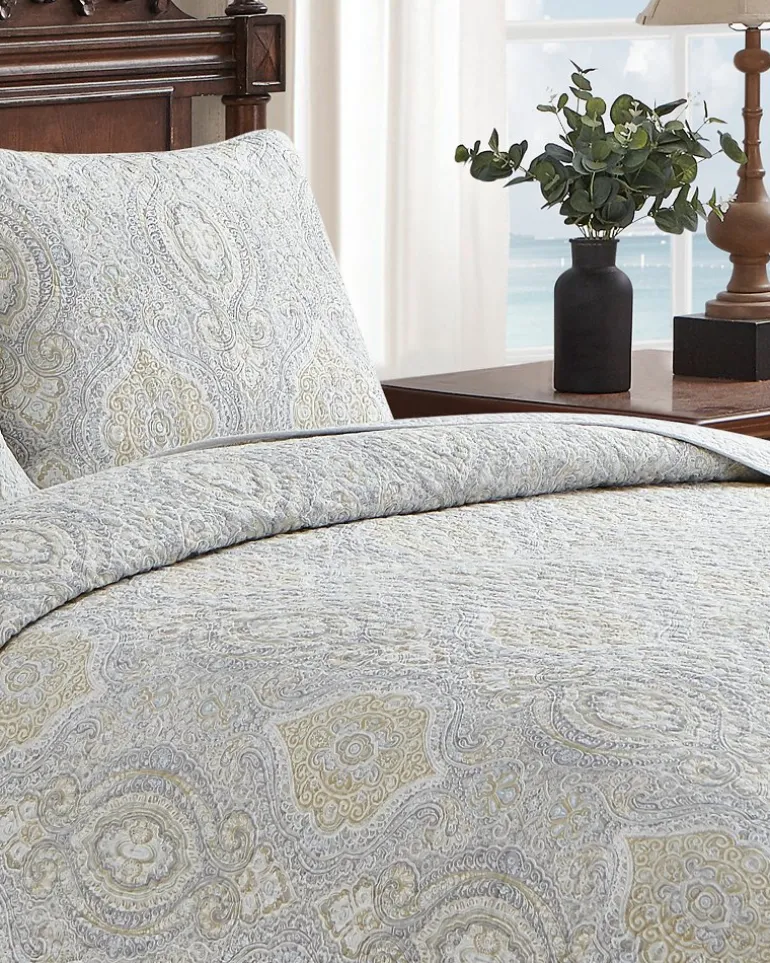 Turtle Cove 3-Piece King Quilt Set